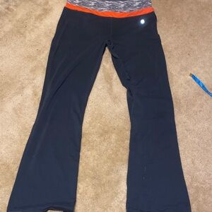 BALLY TOTAL FITNESS-  YOGA PANTS